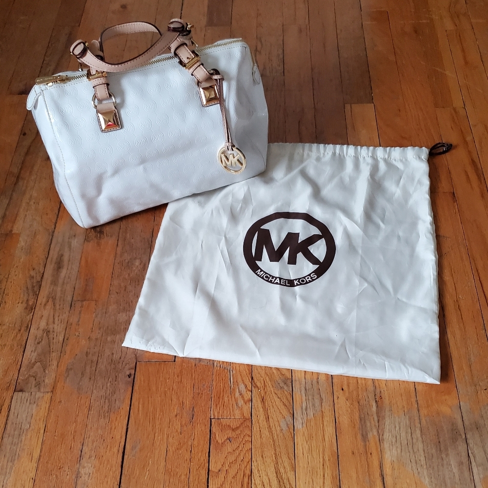 Michael Kors purse